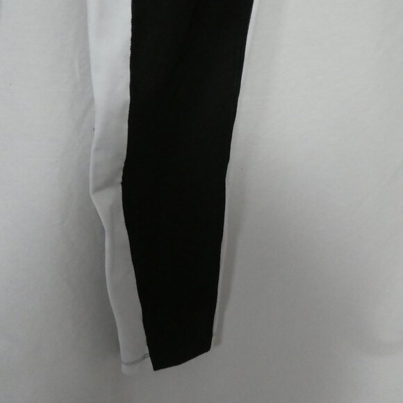 PINK - Victoria's Secret - Ultimate | small | Black and White Leggings - Picture 16 of 16